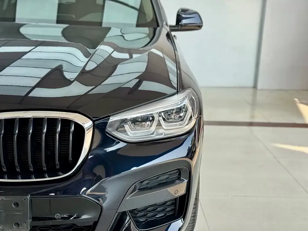 BMW X3 — фото 10