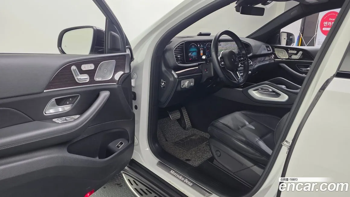 Mercedes-Benz GLE-Class — фото 10
