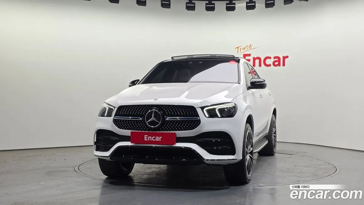 Mercedes-Benz GLE-Class — фото 4