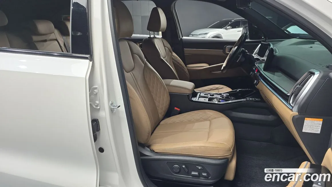 Kia Sorento — фото 5