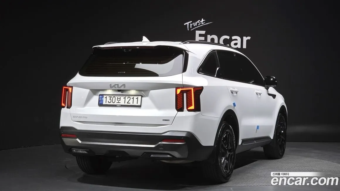 Kia Sorento — фото 9