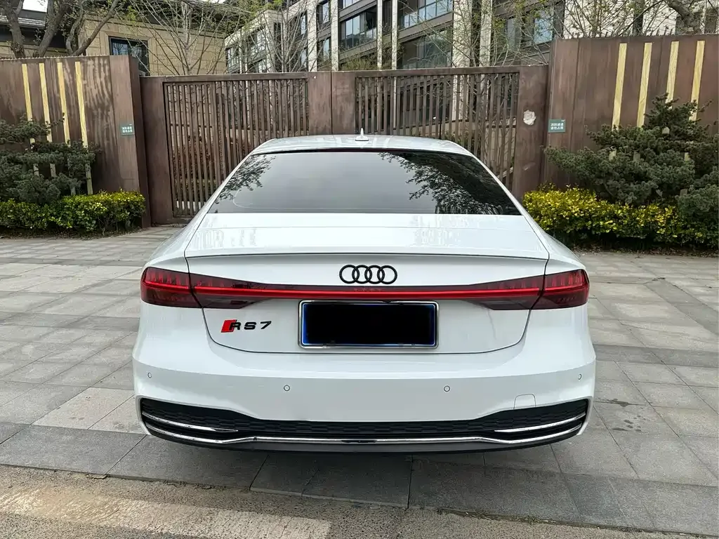 Audi A7 — фото 6