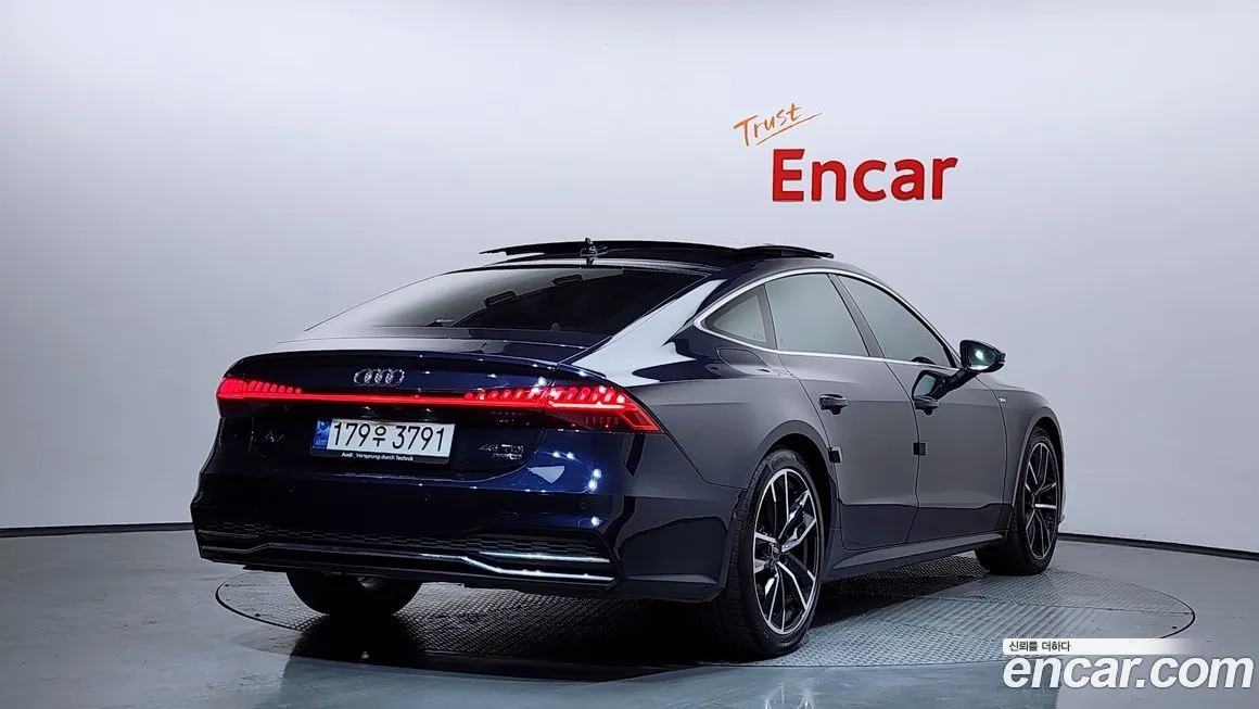 Audi A7 — фото 9