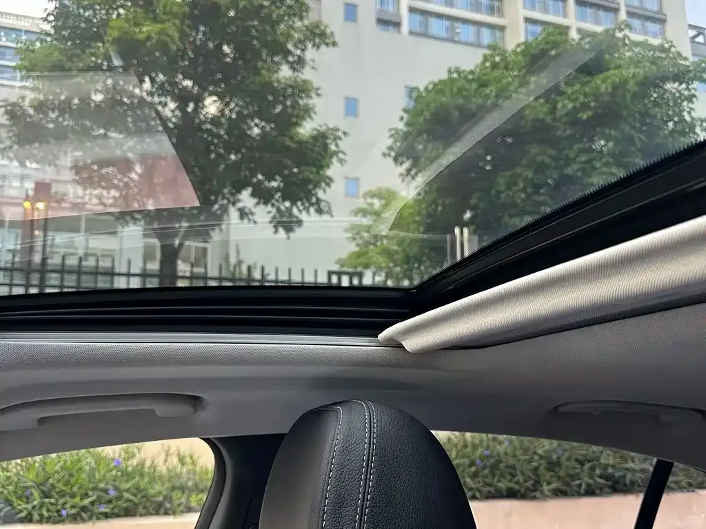Mercedes-Benz CLS — фото 2