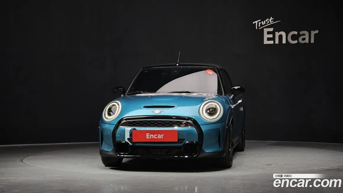 Mini Cooper Convertible — фото 7