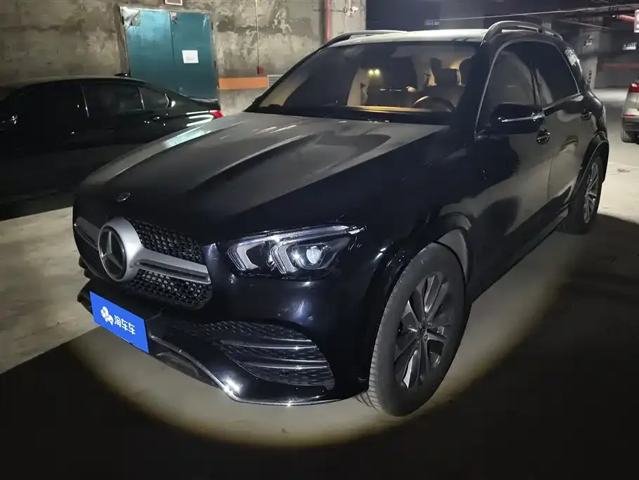 Mercedes-Benz GLE — фото 1