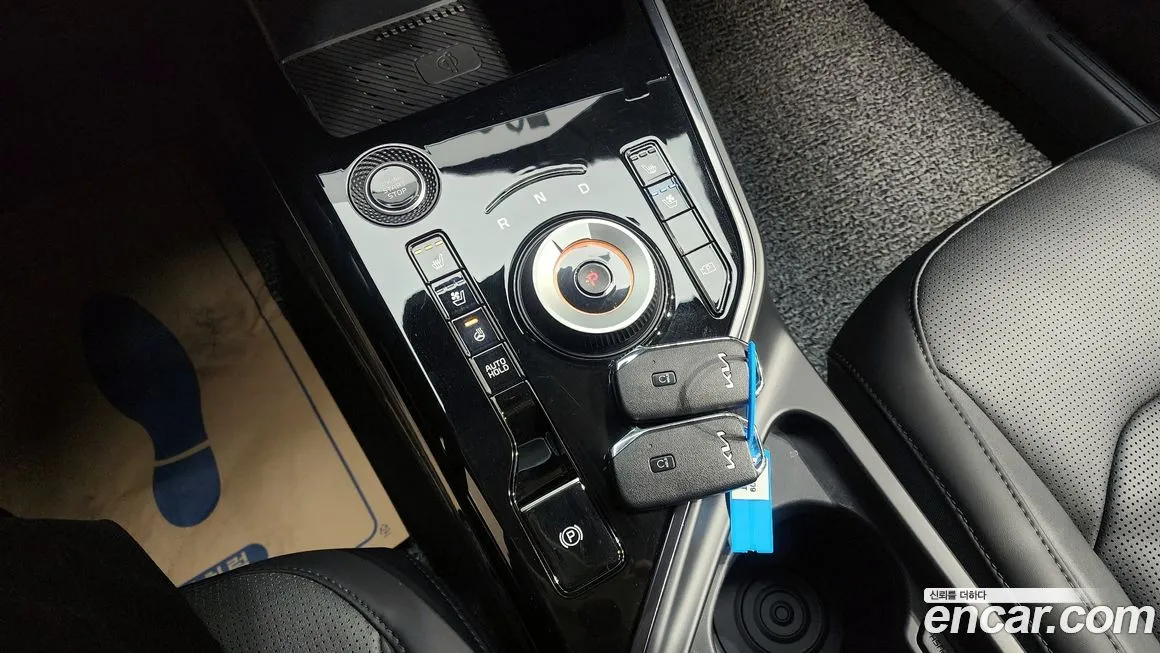 Kia Niro — фото 10