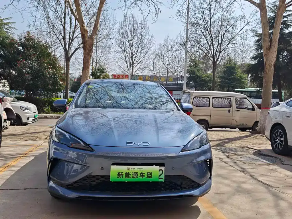BYD Seal 05 DM-i — фото 8