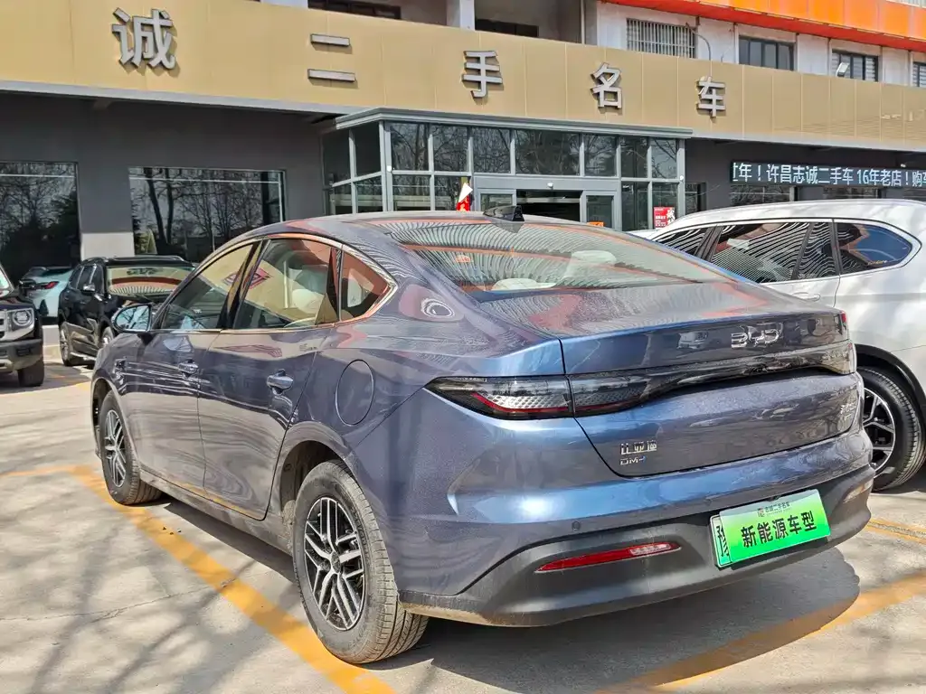 BYD Seal 05 DM-i — фото 6