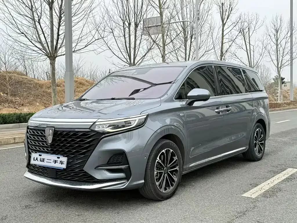 Roewe iMAX8 — фото 1