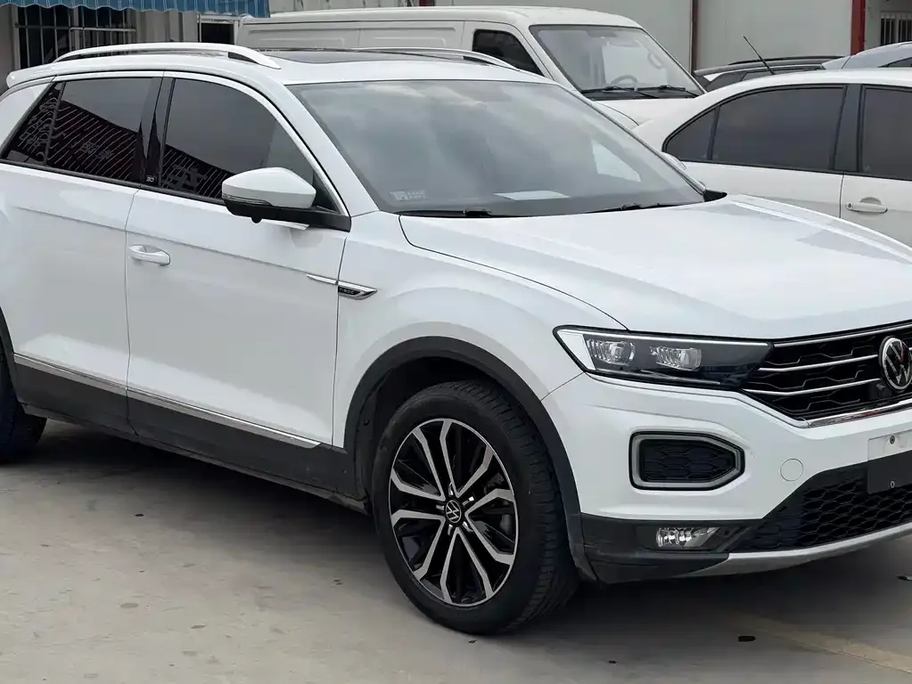 Volkswagen T-Roc — фото 5