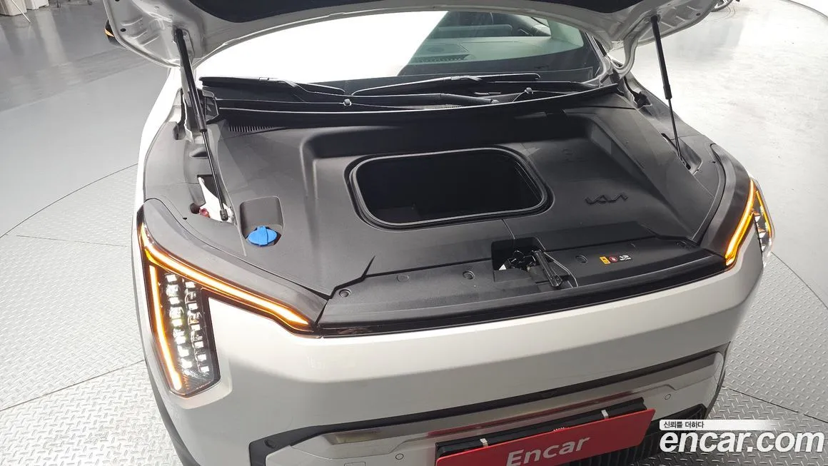 Kia EV3 — фото 9