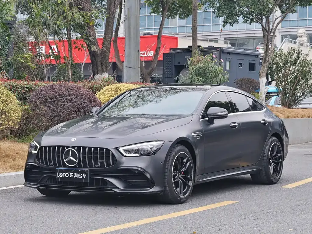 Mercedes-Benz AMG GT — фото 1