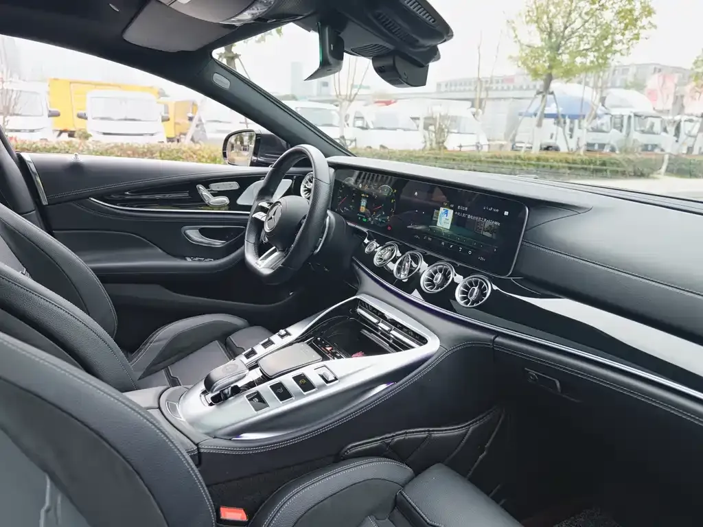 Mercedes-Benz AMG GT — фото 5