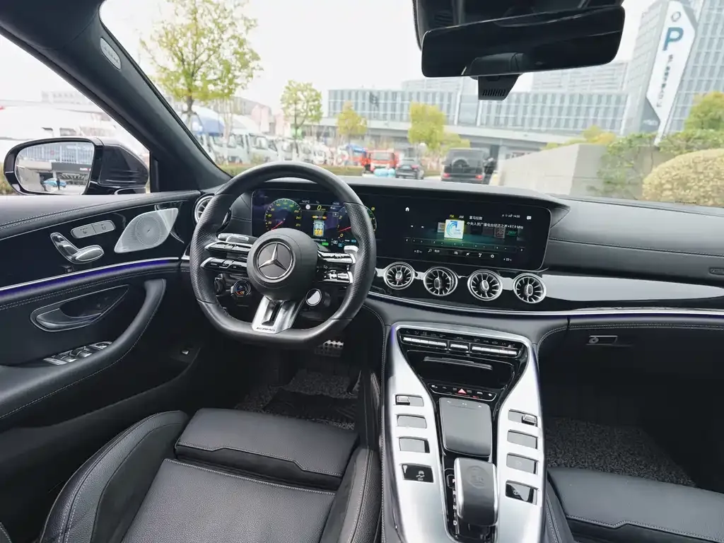 Mercedes-Benz AMG GT — фото 3