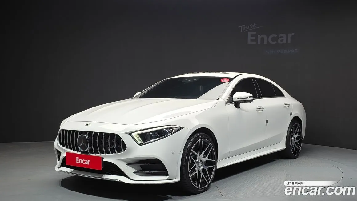 Mercedes-Benz CLS-Class — фото 1