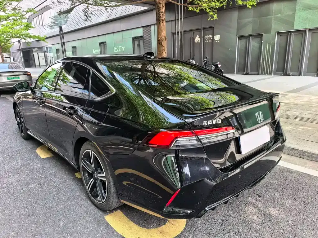 Honda Inspire — фото 7