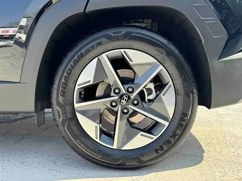 Hyundai Tucson — фото 4
