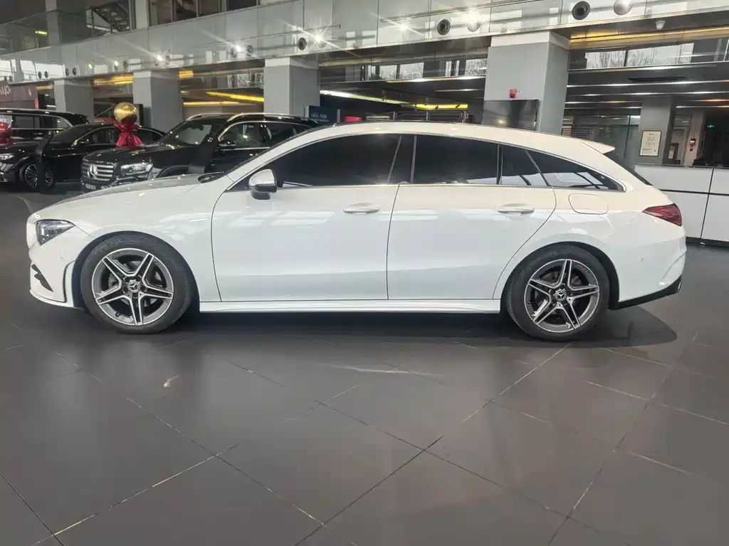 Mercedes-Benz CLA (Import) — фото 10