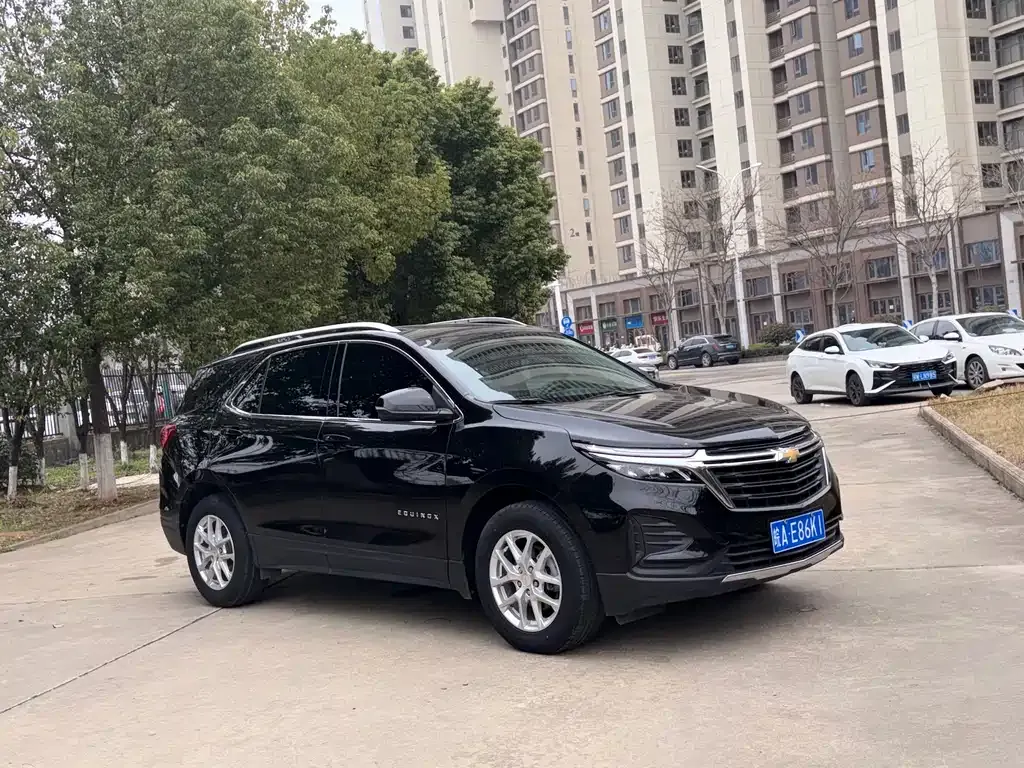 Chevrolet Equinox — фото 10