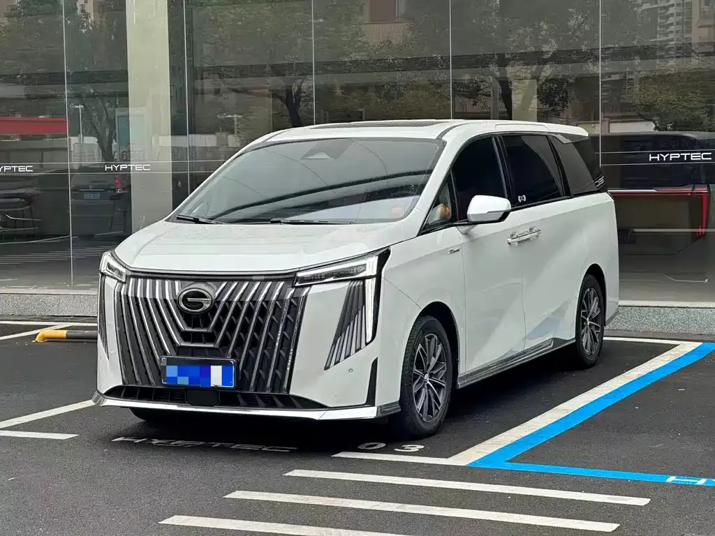 GAC Motor Trumpchi M8 — фото 2