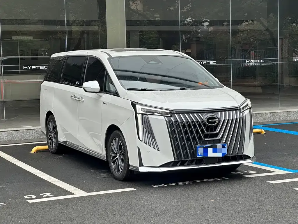 GAC Motor Trumpchi M8 — фото 8