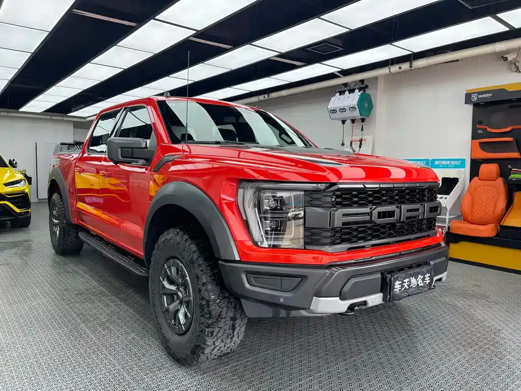 Ford F-150 Raptor — фото 1
