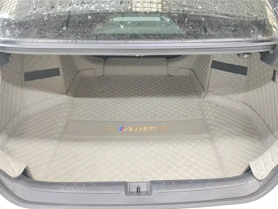 Honda Accord — фото 5