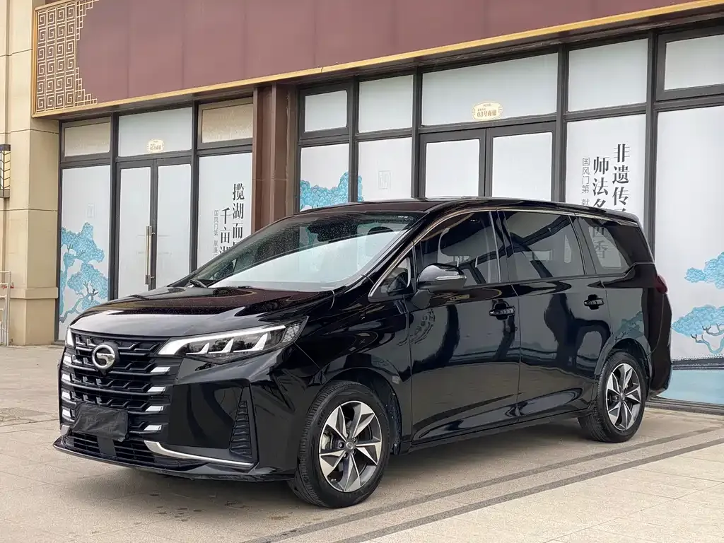 GAC Motor Trumpchi M6 — фото 1