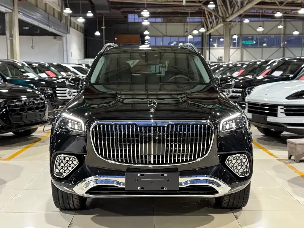 Mercedes-Benz GLS — фото 5