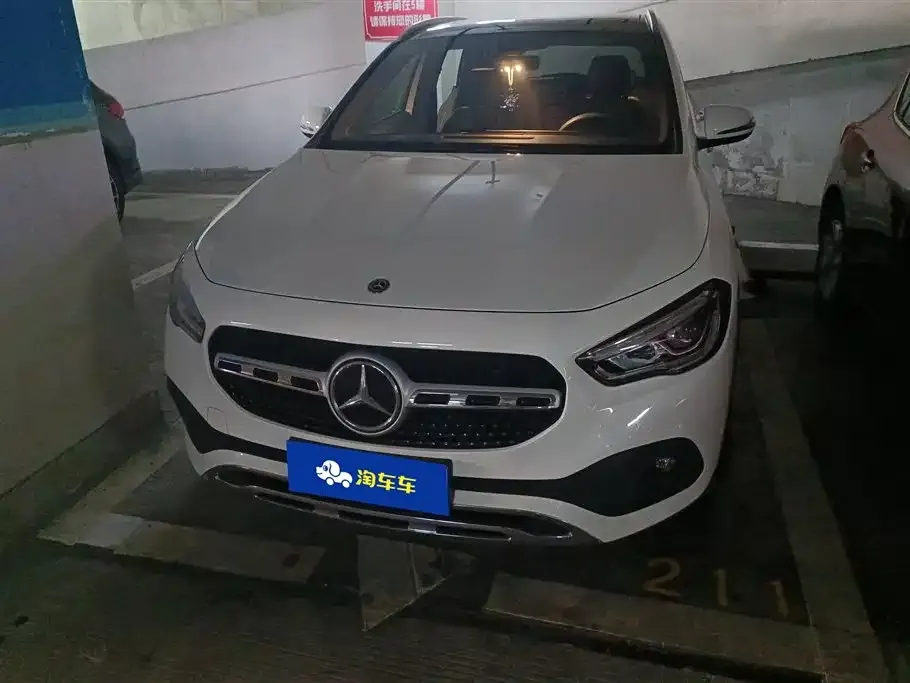 Mercedes-Benz GLA — фото 9