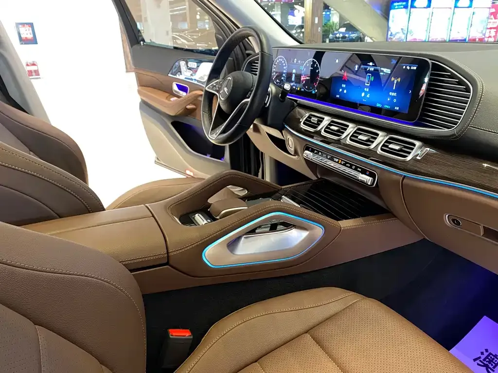 Mercedes-Benz GLE — фото 9
