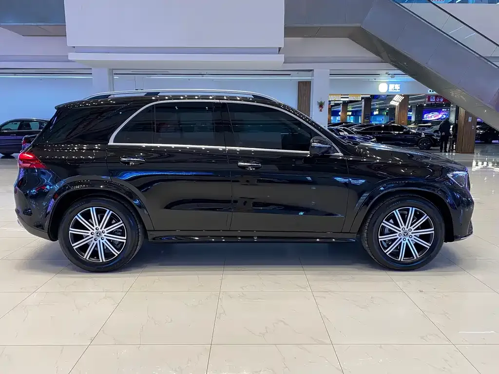 Mercedes-Benz GLE — фото 3
