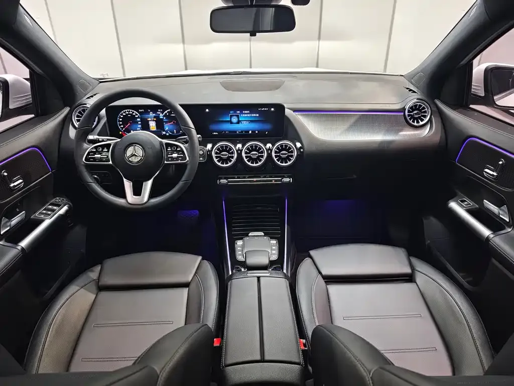 Mercedes-Benz GLA — фото 7