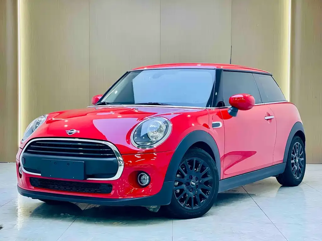 MINI Cooper (3-door) — фото 1
