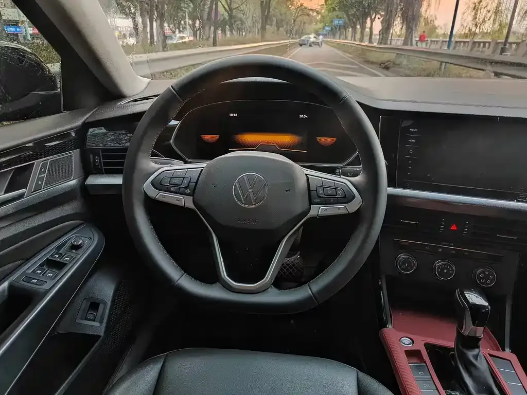 Volkswagen Passat — фото 5