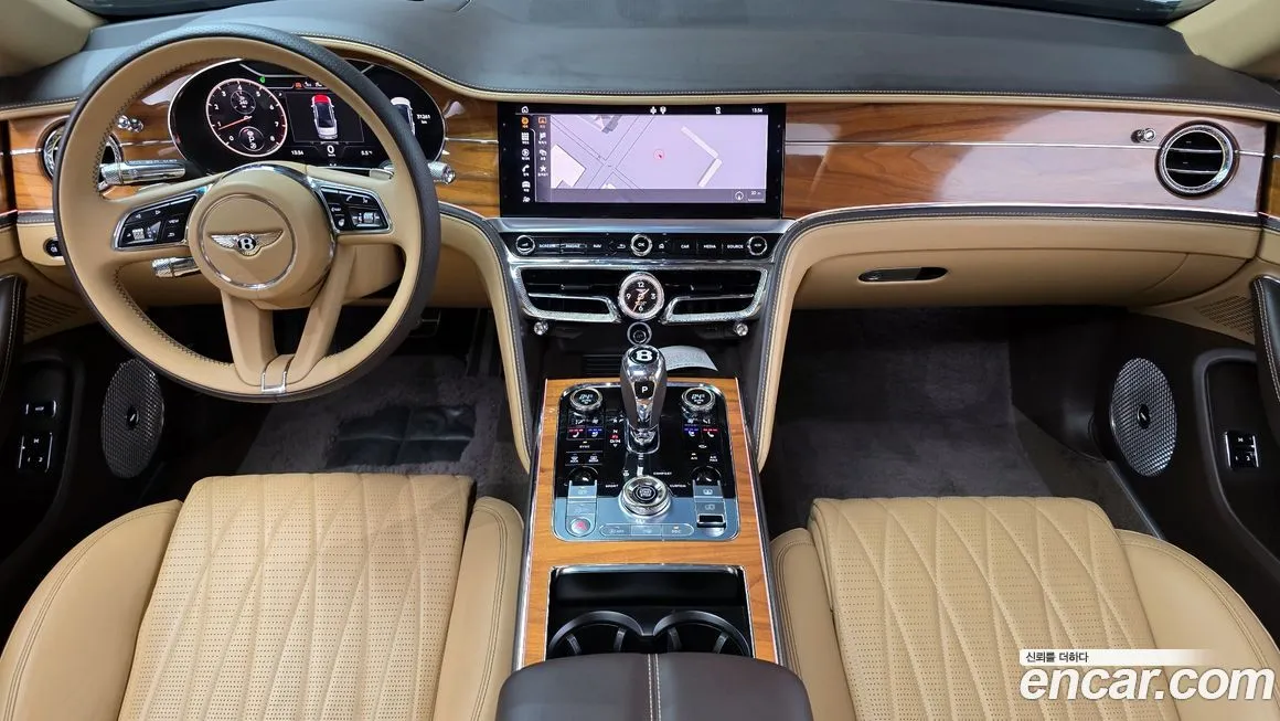Bentley Flying Spur — фото 5
