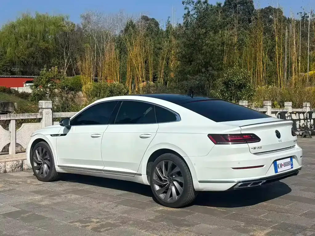 Volkswagen CC — фото 3