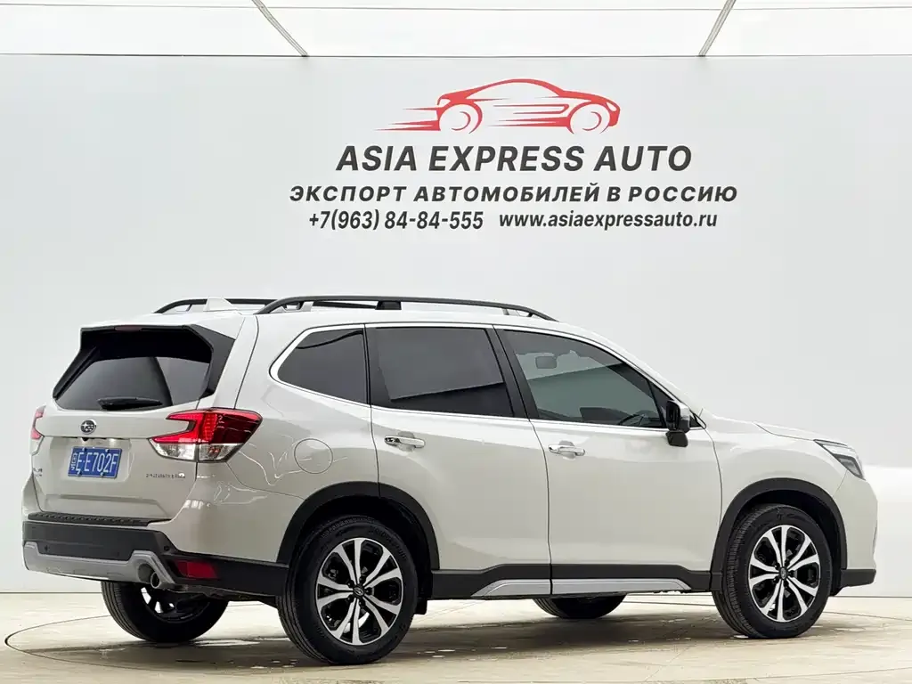 Subaru Forester — фото 9