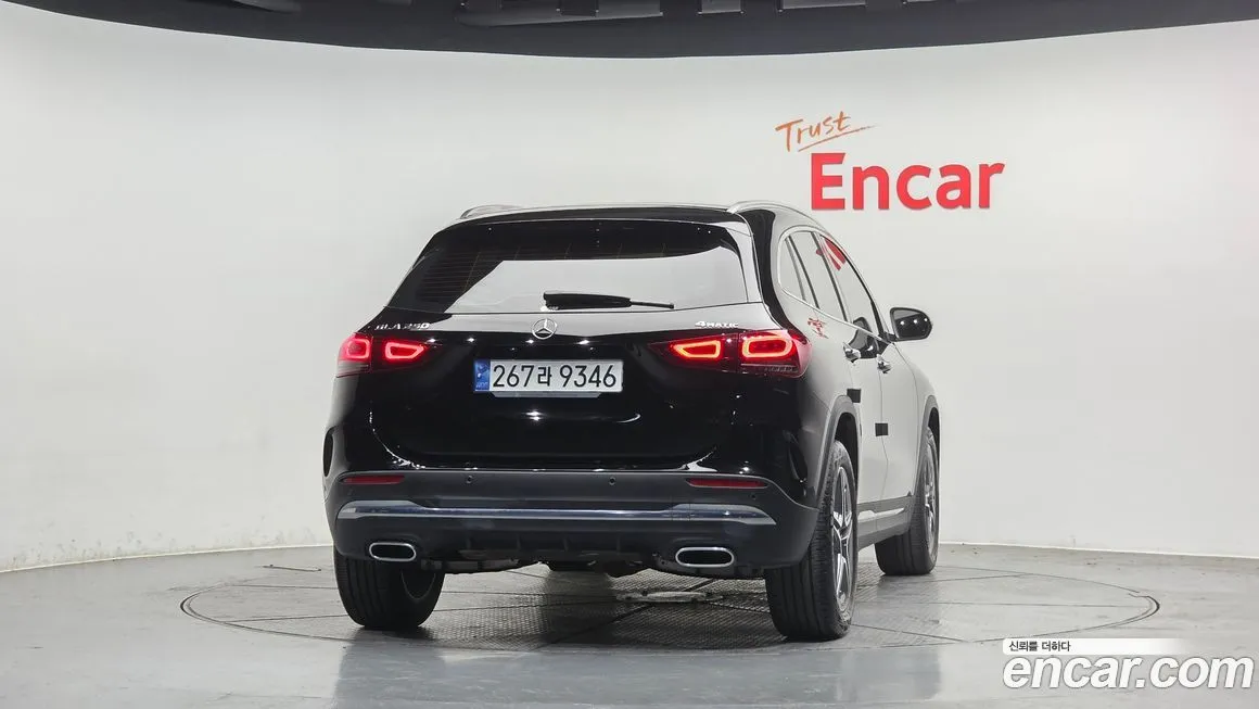 Mercedes-Benz GLA-Class — фото 5