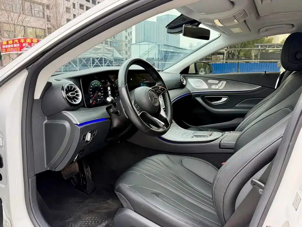Mercedes-Benz CLS — фото 4