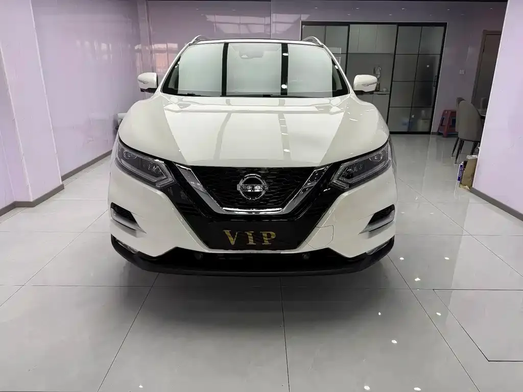 Nissan Qashqai — фото 5