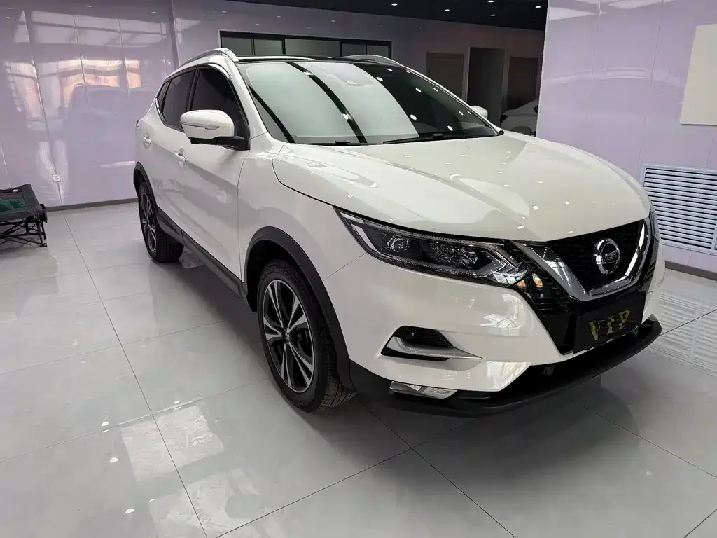 Nissan Qashqai — фото 3