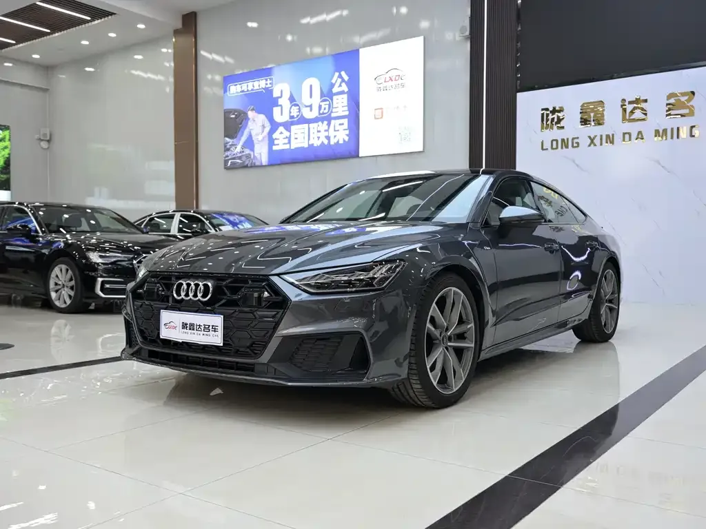 Audi A7 — фото 1