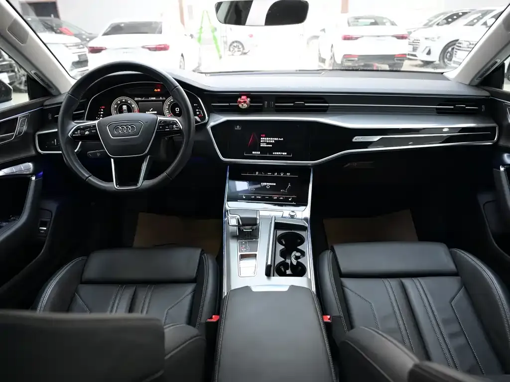 Audi A7 — фото 6