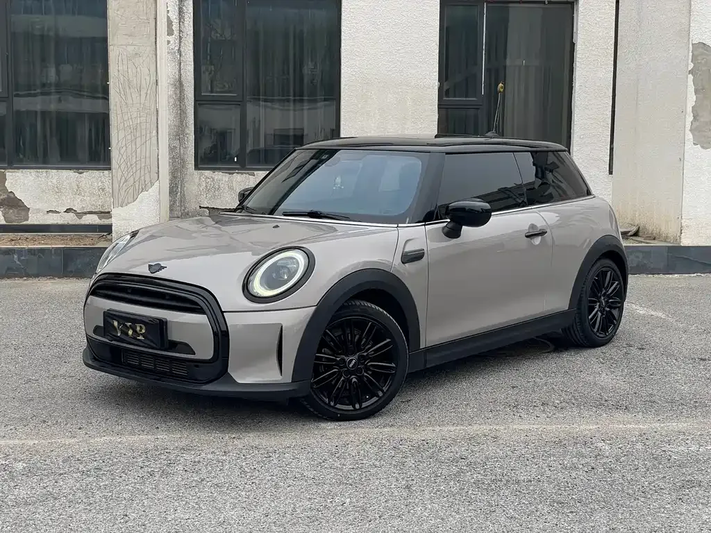 MINI Cooper (3-door) — фото 1