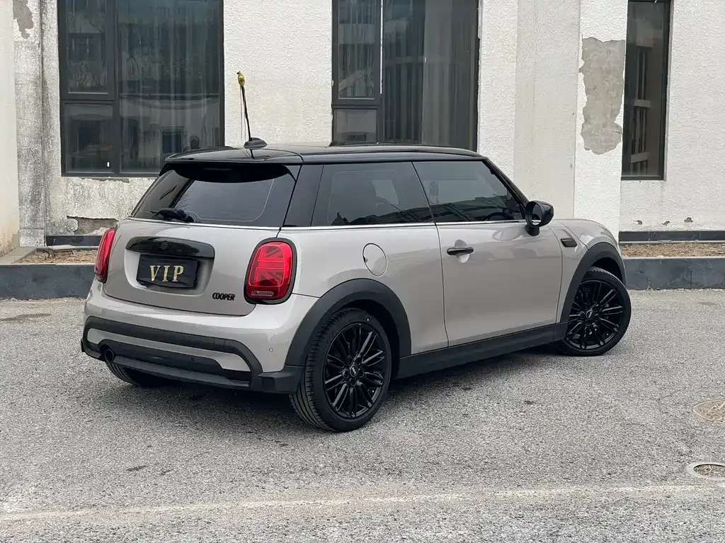 MINI Cooper (3-door) — фото 10