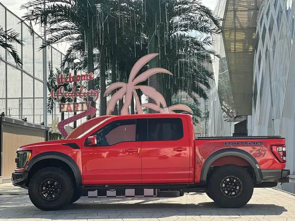 Ford F-150 Raptor — фото 5