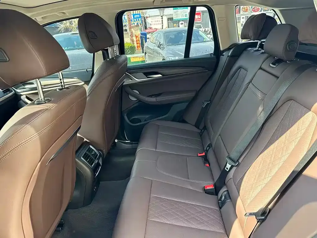 BMW X3 — фото 2