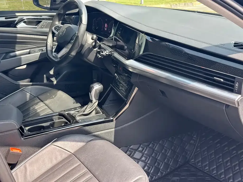 Volkswagen Passat — фото 2